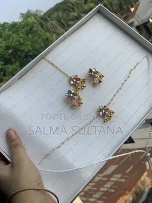 Earring set