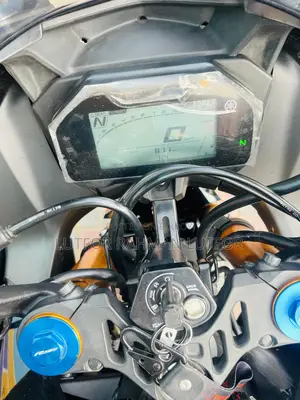 Yamaha R15 M . 2026