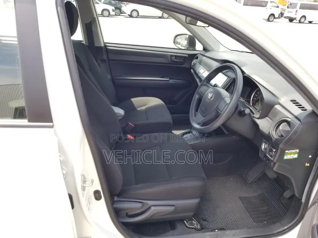 Toyota Axio 2020 White