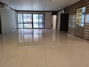 Rent Apartment Baridhara 4-Bed 2-Carpark 4500sft