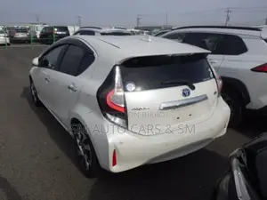 Toyota Aqua S Style Black Pearl 2021