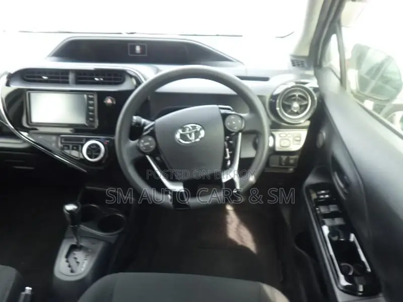 Toyota Aqua S Style Black Pearl 2021