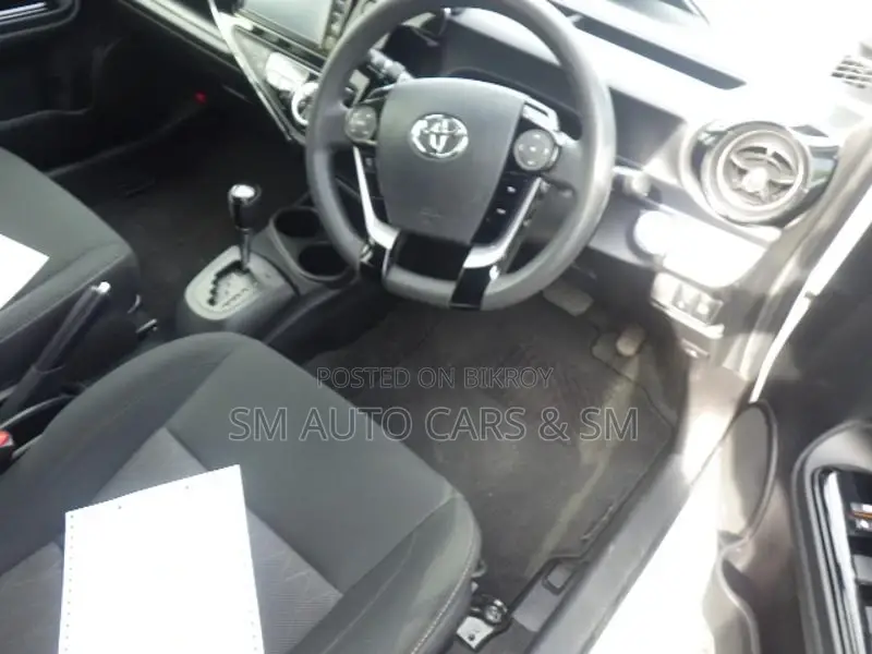 Toyota Aqua S Style Black Pearl 2021