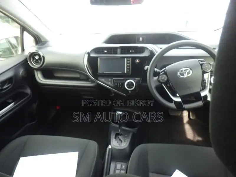 Toyota Aqua S Style Black Pearl 2021