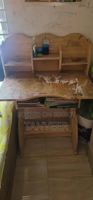 Kids Study Table