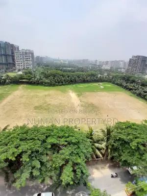 2000sq New Luxury Semi Furnished Flat Rent