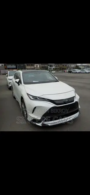 Toyota Harrier z Brown console 2021