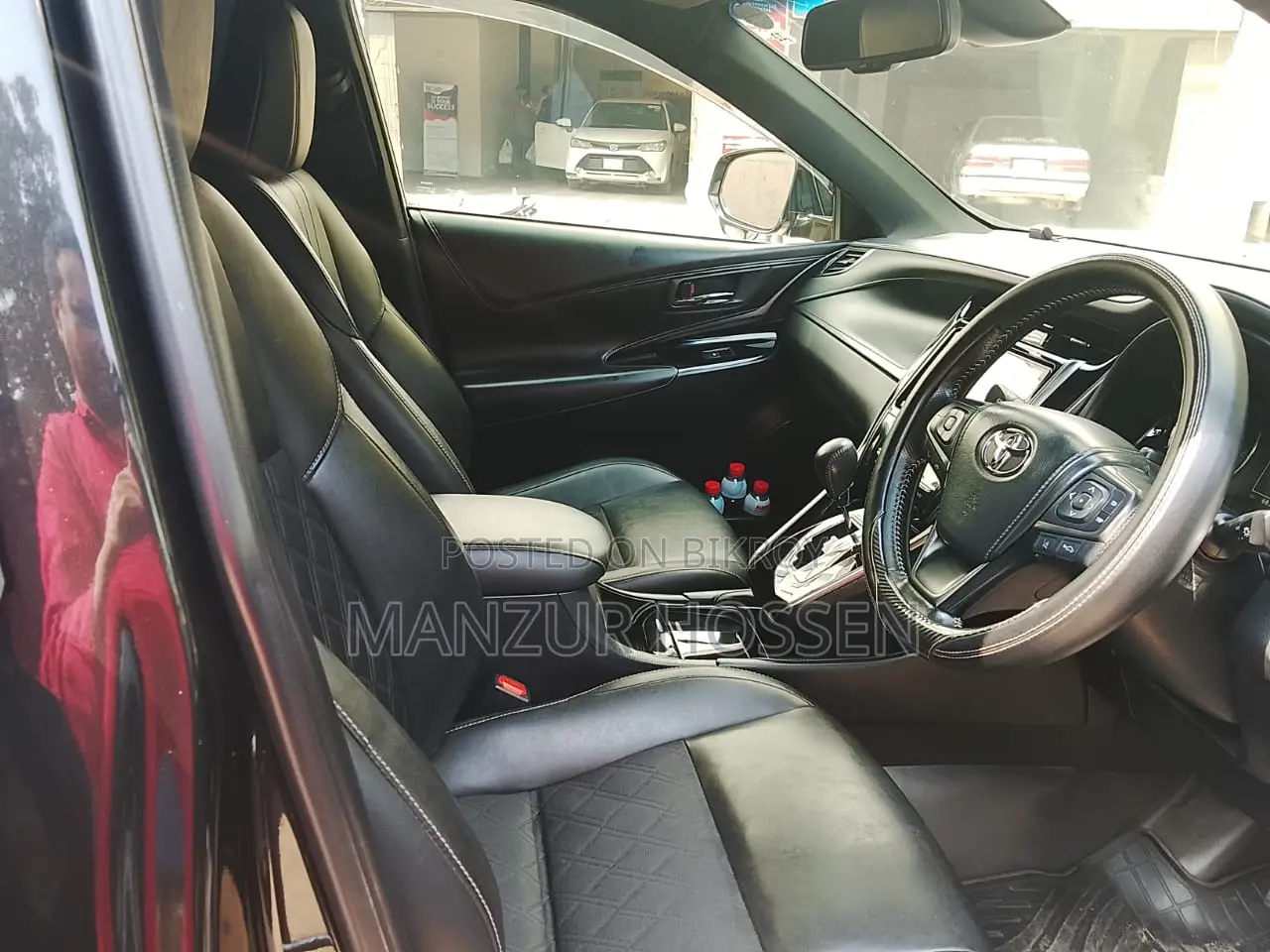 Toyota Harrier 2019