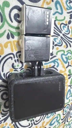 Go pro hero 12 looks like new