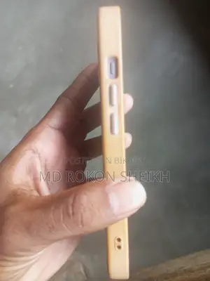 Apple iPhone 14 (Used)