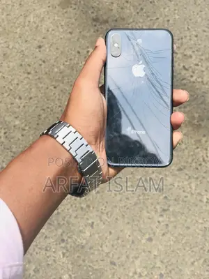 Apple iPhone XS (Used)