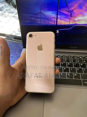 Apple iPhone 7 (ব্যবহৃত)