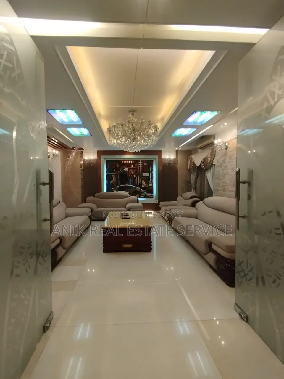 Swmming Pool Gym Luxurious Full Farnised Flat Rent At Gulshan 2