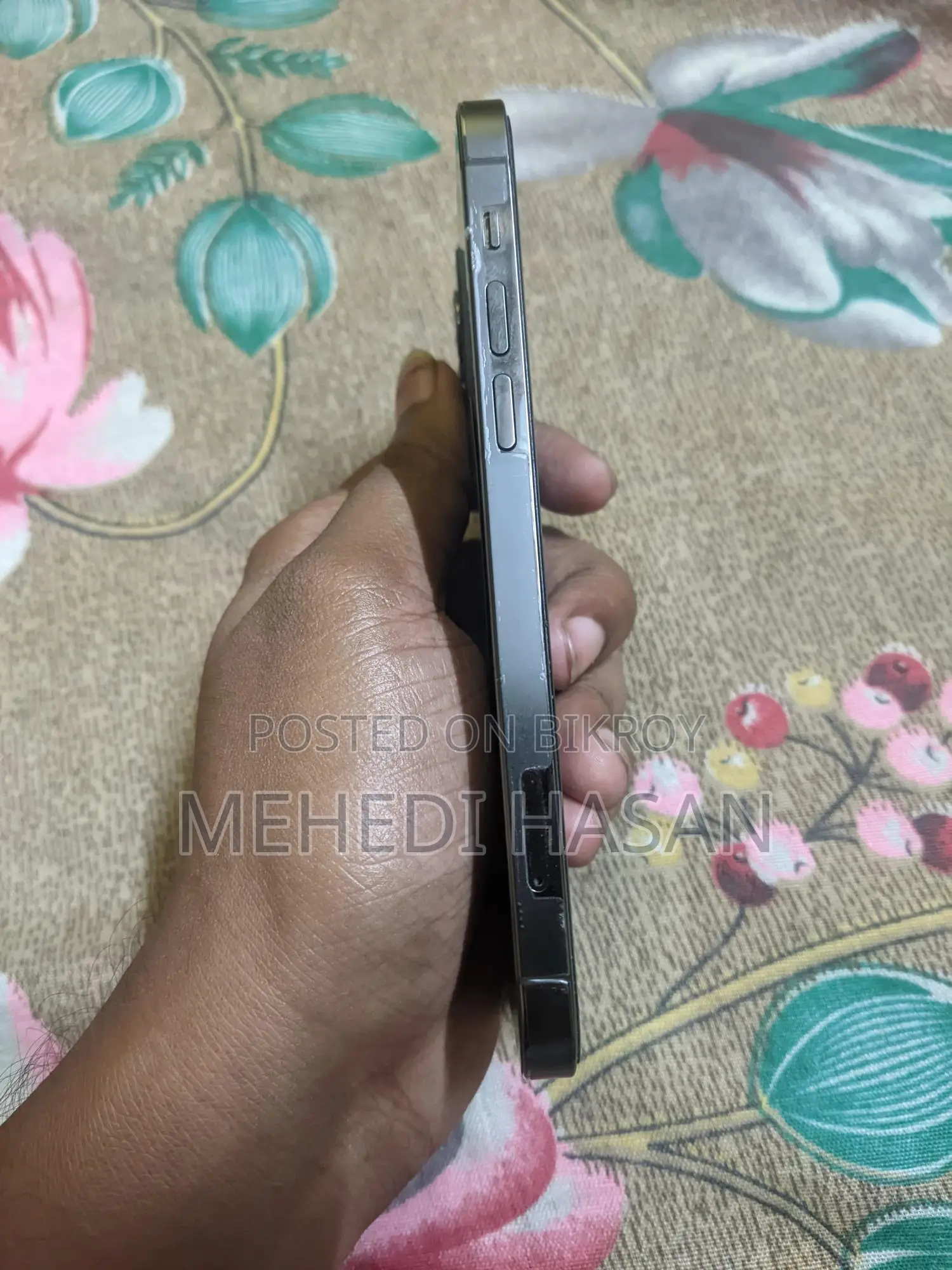 Apple iPhone 12 Pro (Used)