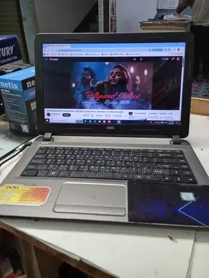 Laptop Dell 4GB Intel Core I5 SSD 4T