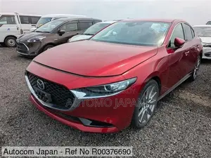 Mazda 3 15S Touring 2019