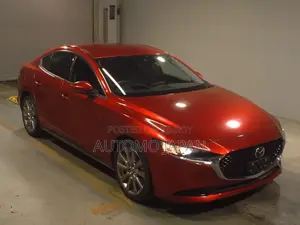 Mazda 3 15S Touring 2019