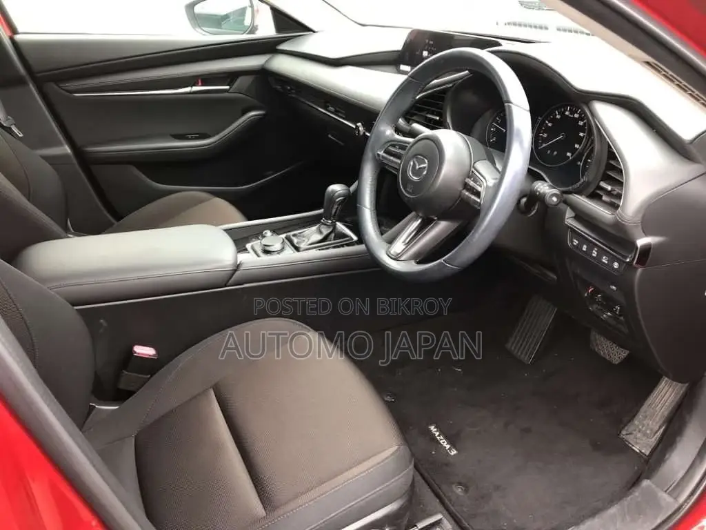 Mazda 3 15S Touring 2019