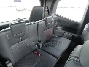 Toyota Noah NON HYBRID S-Z PKG 2022