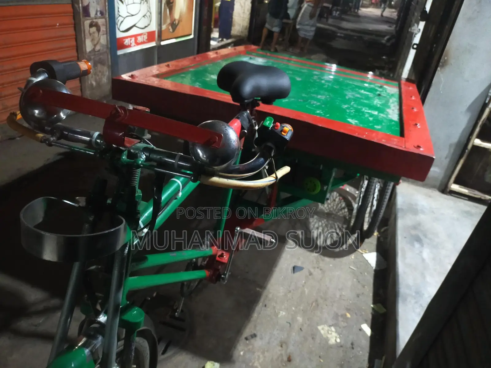 অটো ভ্যান গাড়ি