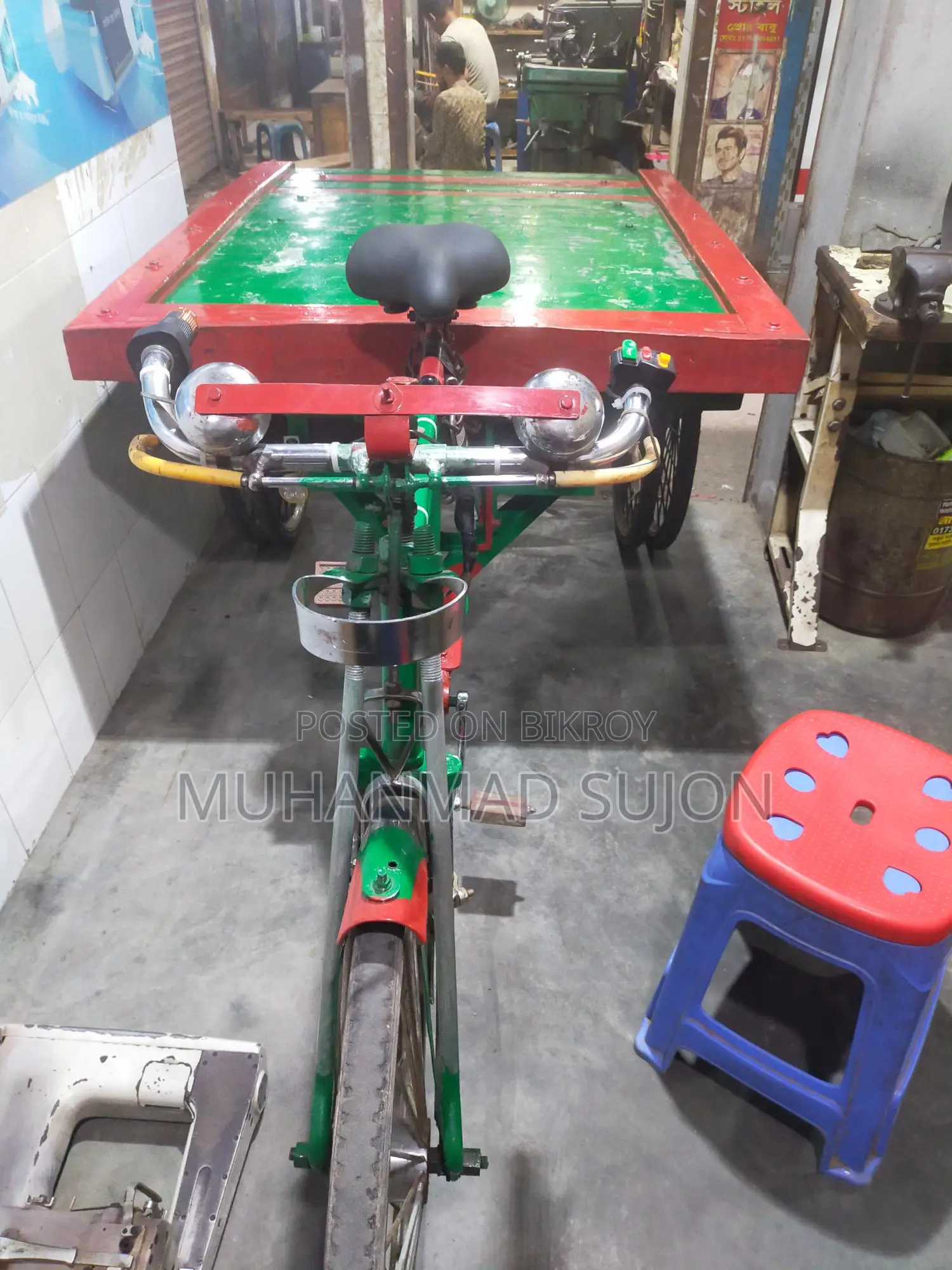 অটো ভ্যান গাড়ি