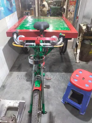অটো ভ্যান গাড়ি