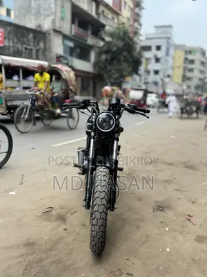 Bajaj Pulsar 150 . 2013