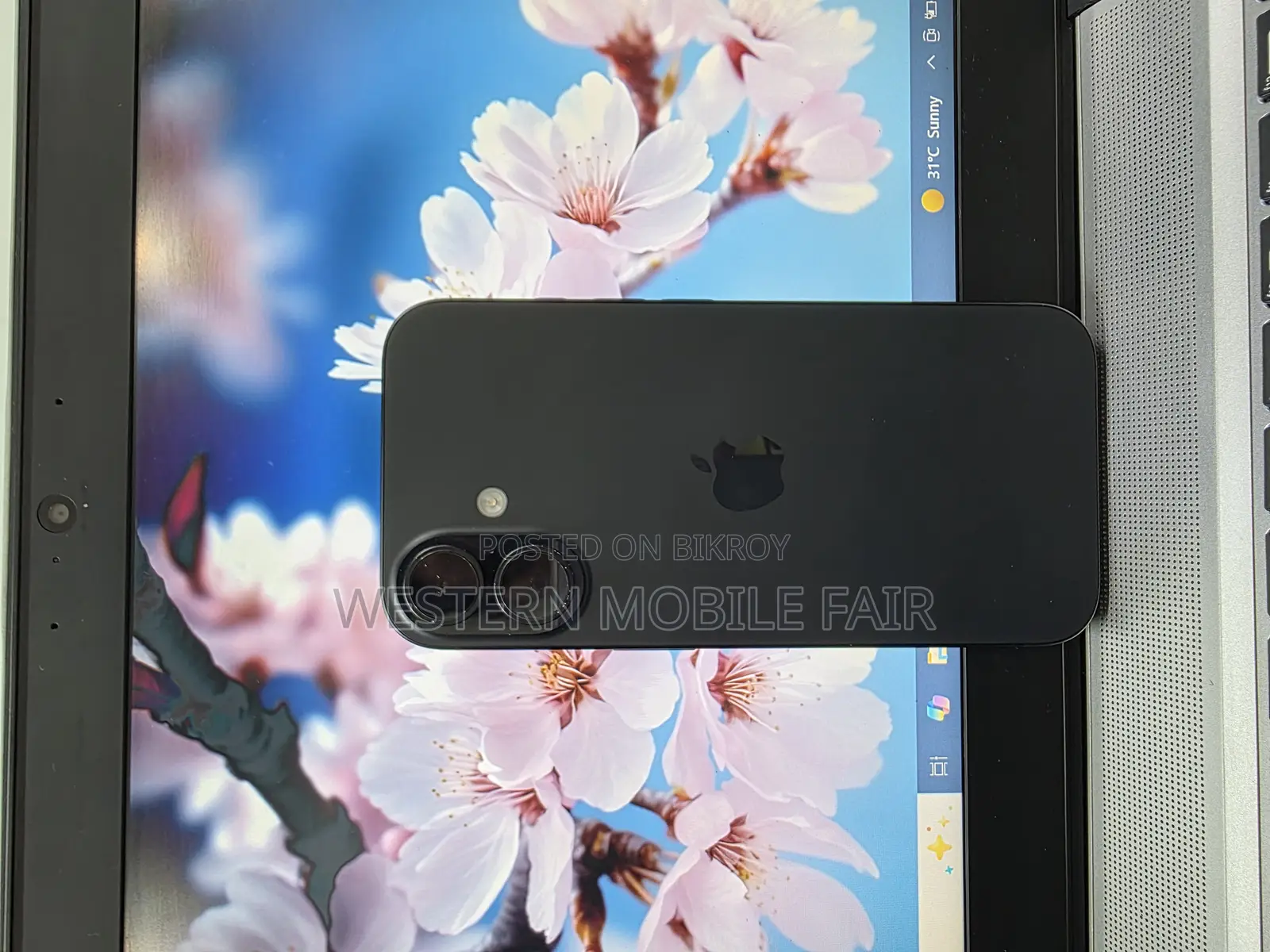 Apple iPhone 16 BH 100% 128 GB (Used)
