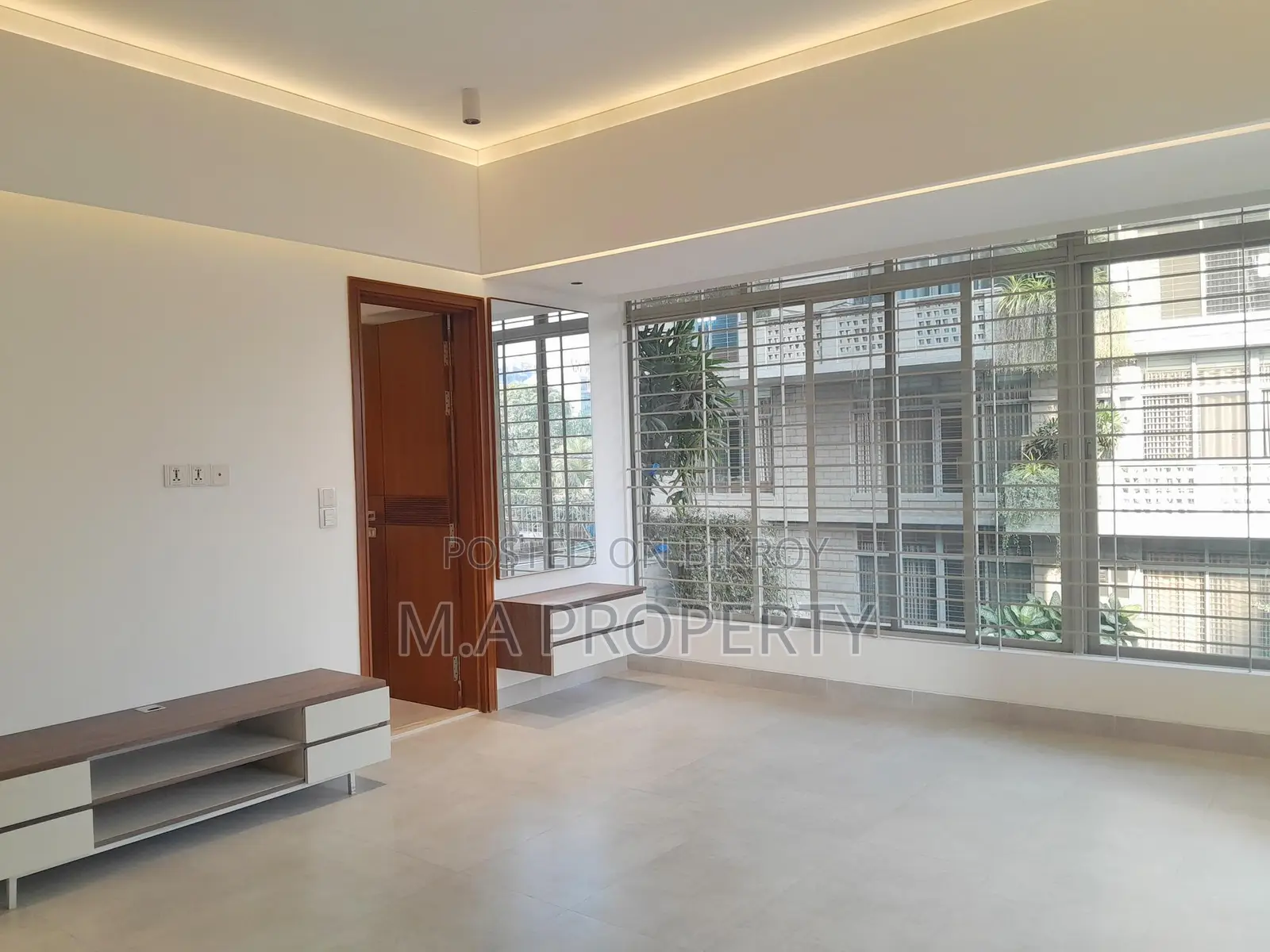 Semi-furnished apartment for rent in Gulshan
