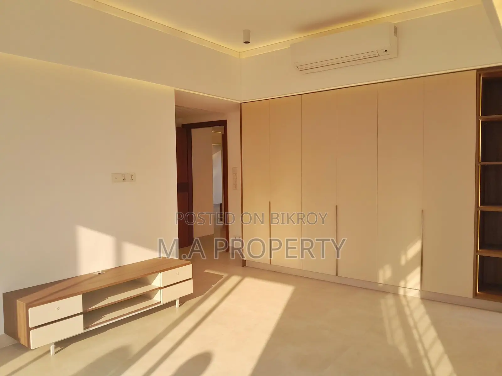 Semi-furnished apartment for rent in Gulshan