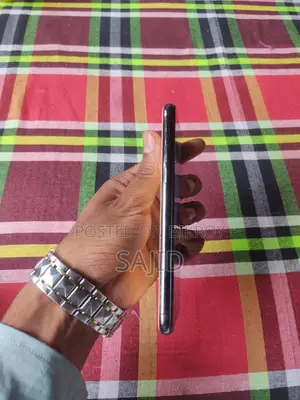 Apple iPhone X Genuine (Used)