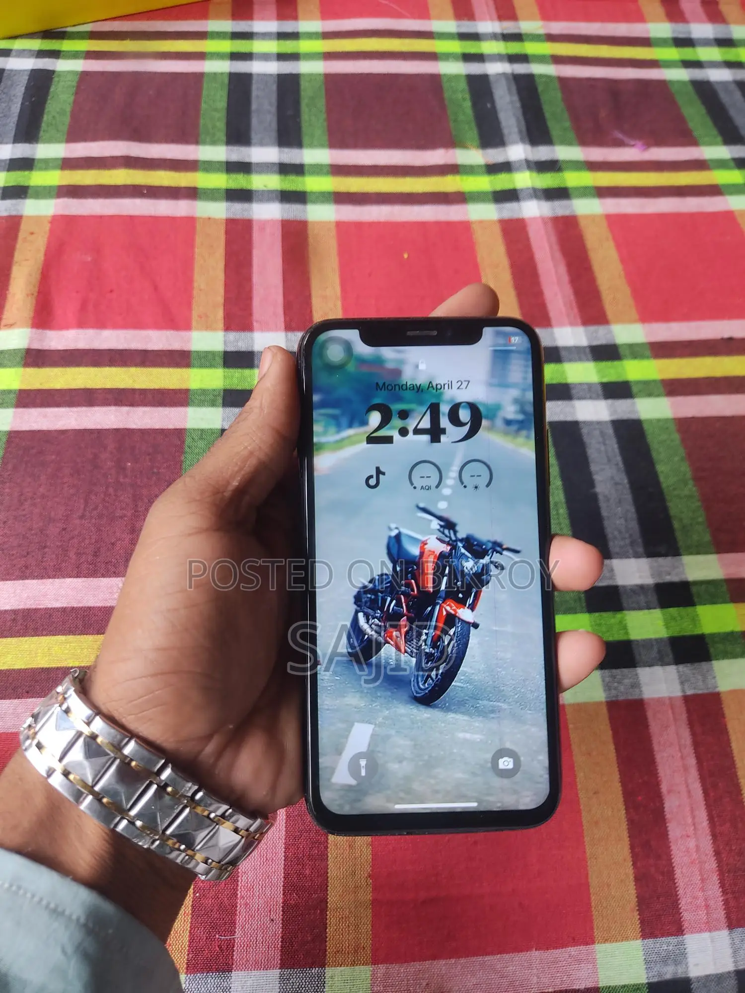 Apple iPhone X Genuine (Used)