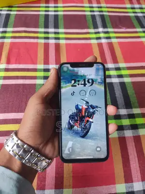 Apple iPhone X Genuine (Used)