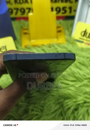 Vivo V23 5G 8/128 (Used)