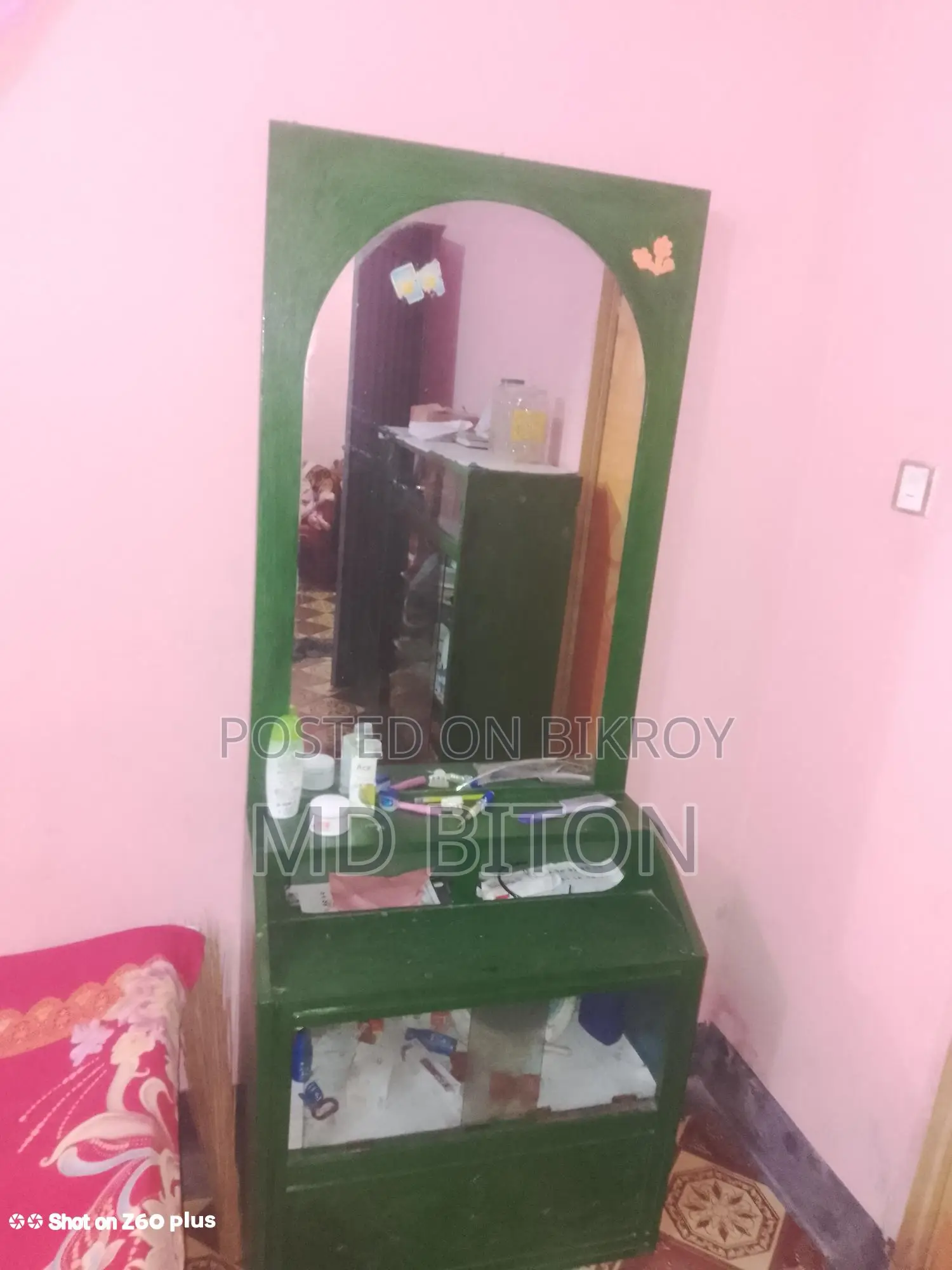Almirah For Sale