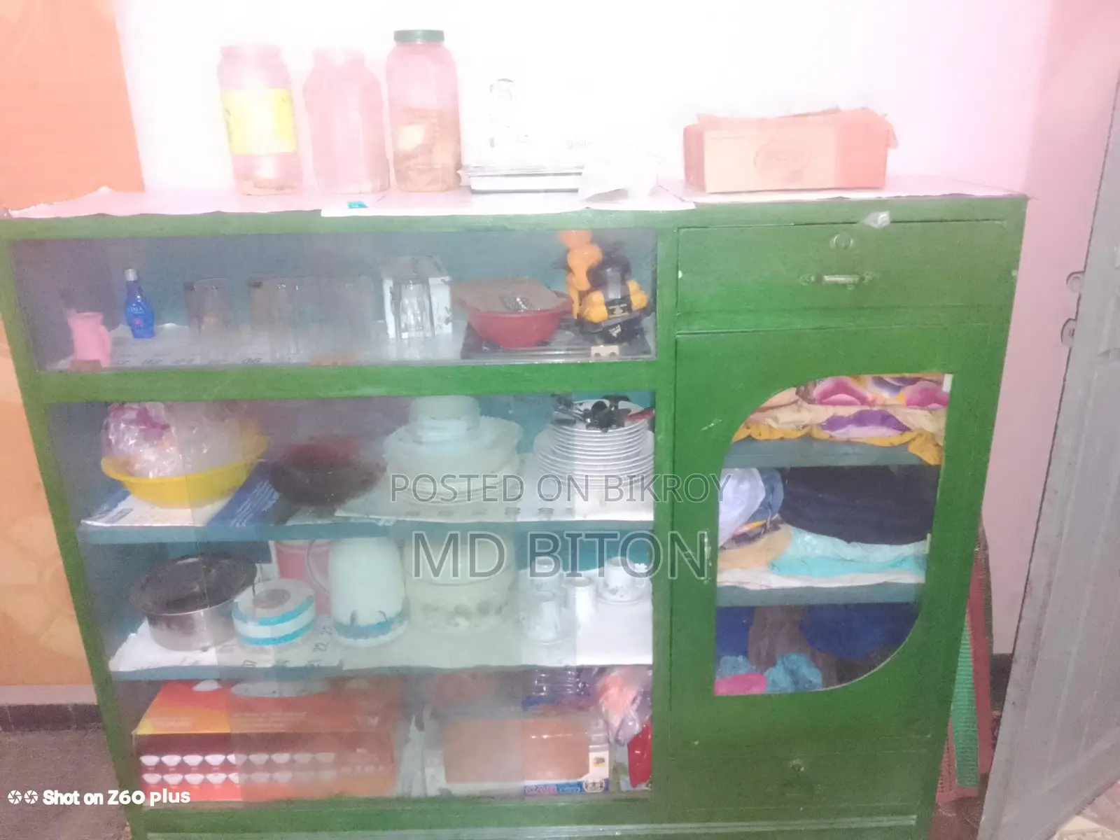 Almirah For Sale