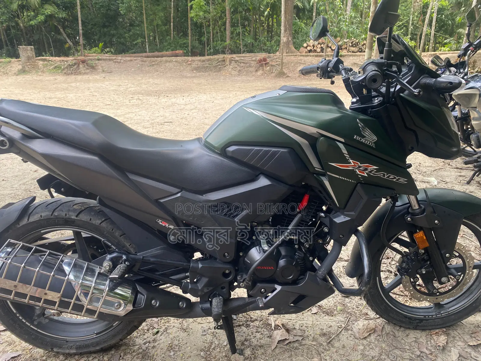 Honda X Blade . 2023
