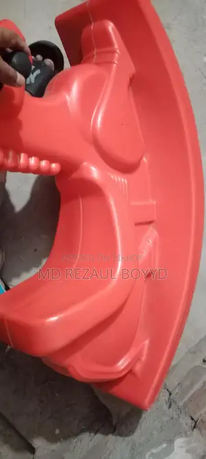 বাচ্চাদের খেলনা ঘোড়া