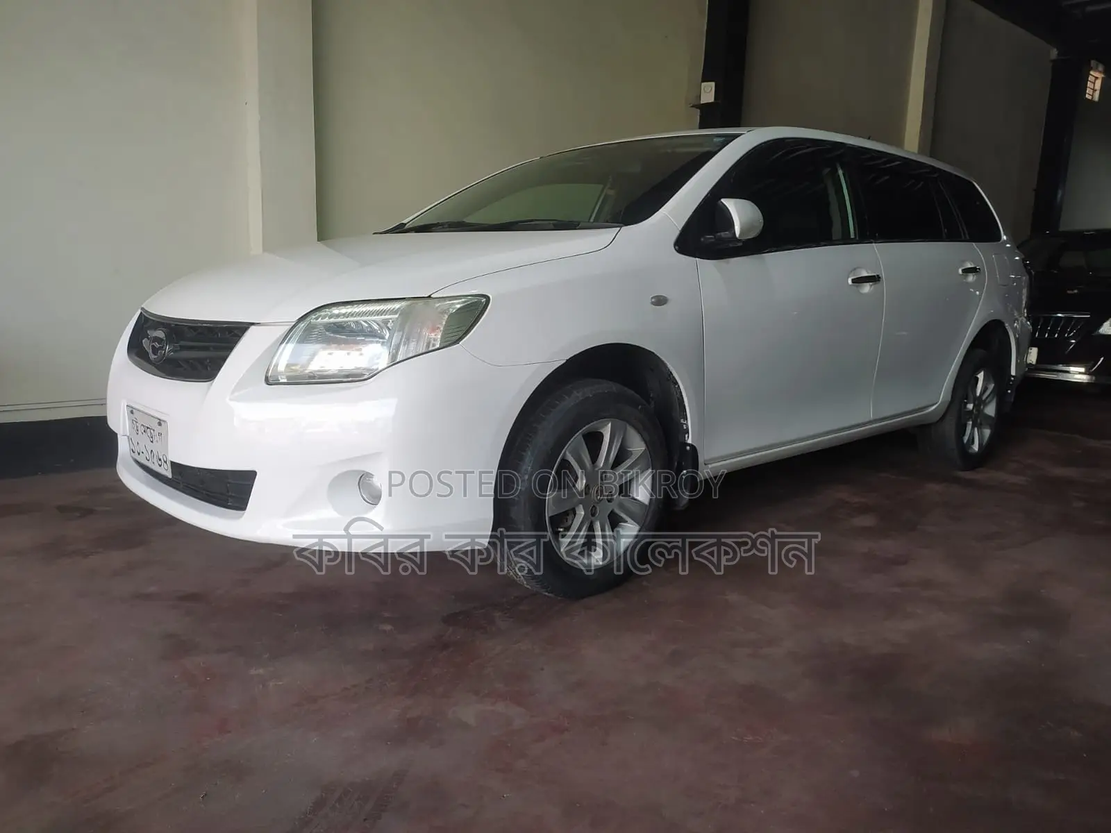 Toyota Fielder white 2010