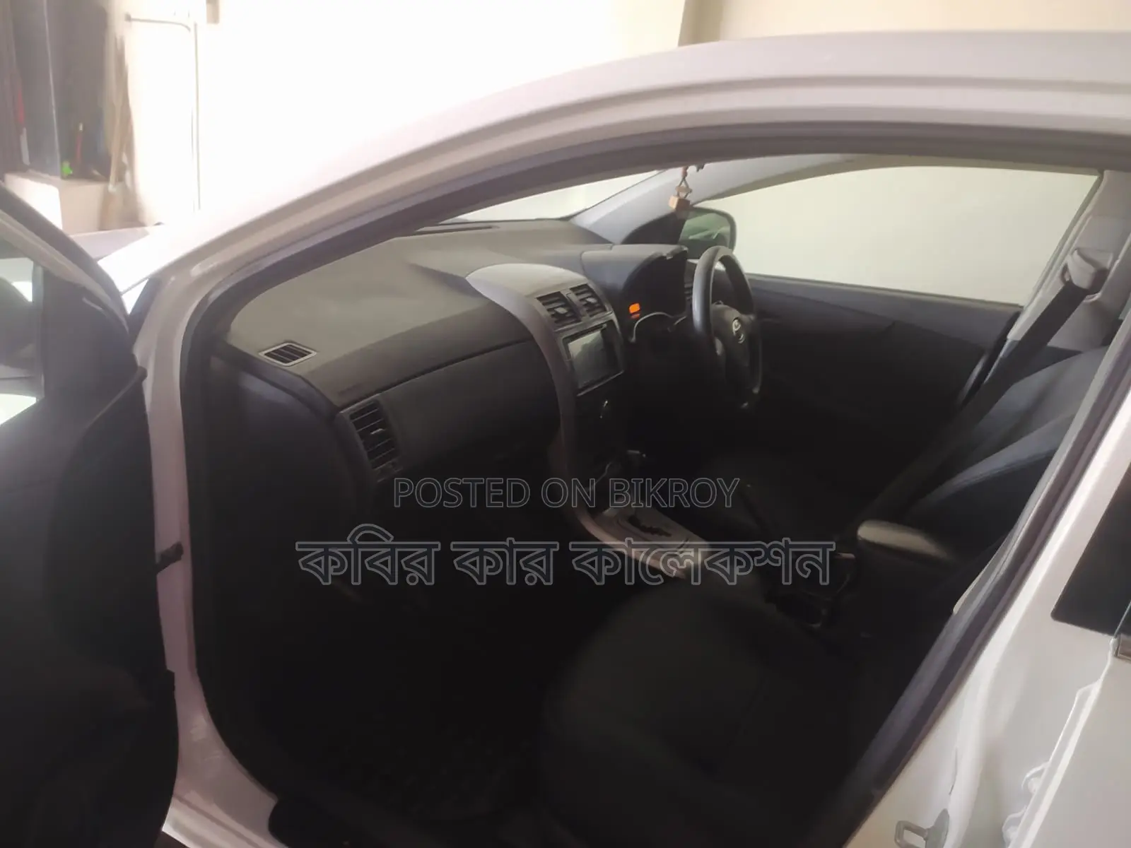 Toyota Fielder white 2010
