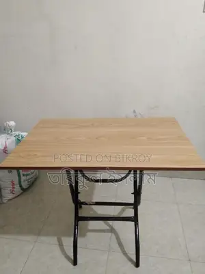 Medium-sized Partex table with iron frame