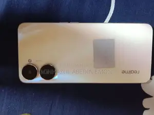 Realme V30 . (Used)