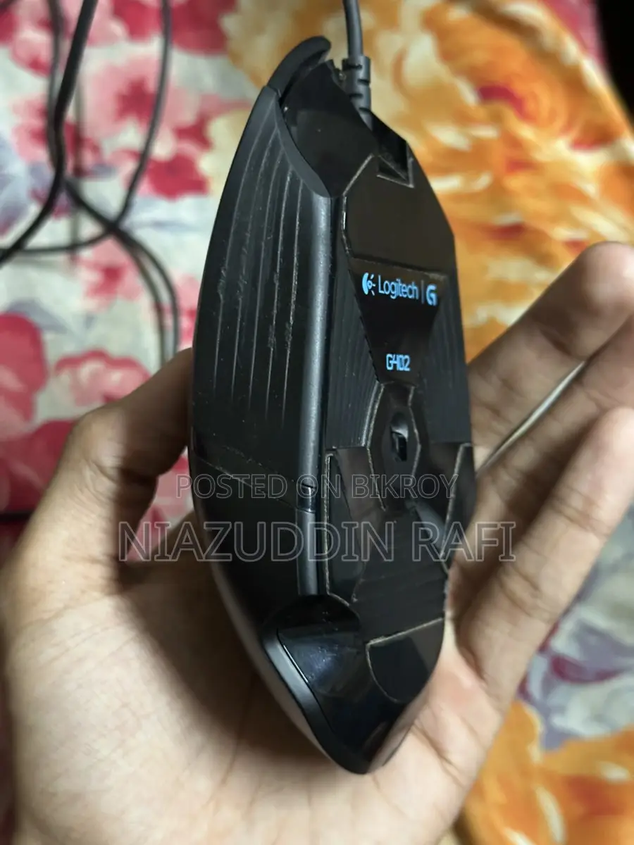 Logitech G402