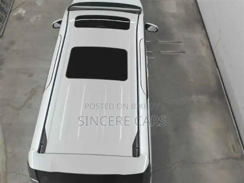 Toyota Voxy ZS NON HYB SUNROOF 2021