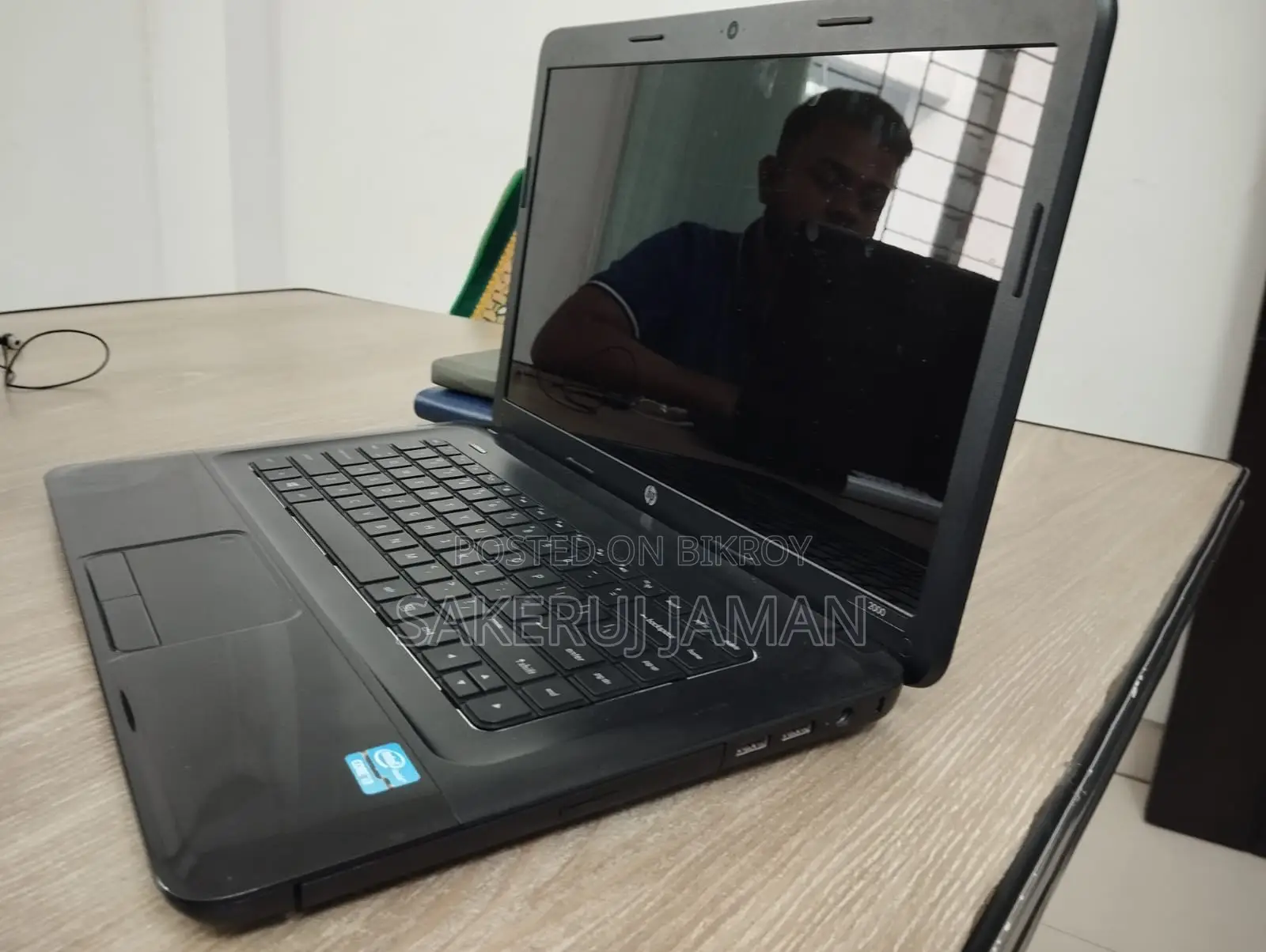 HP laptop- 2000 Model.