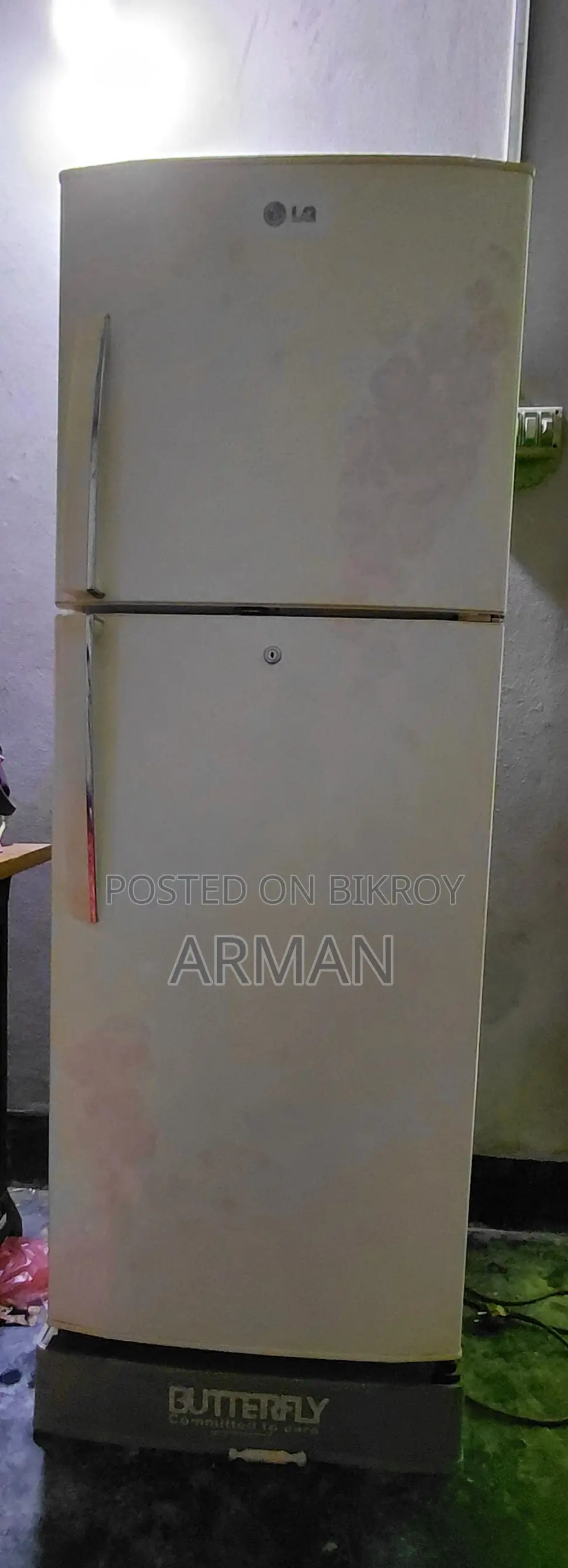 LG 10.5cft Refrigerator