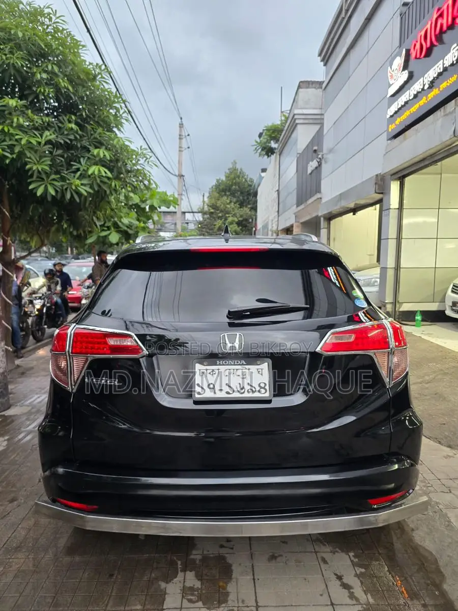 Honda Vezel . 2014