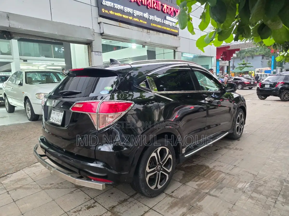 Honda Vezel . 2014