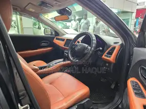 Honda Vezel . 2014