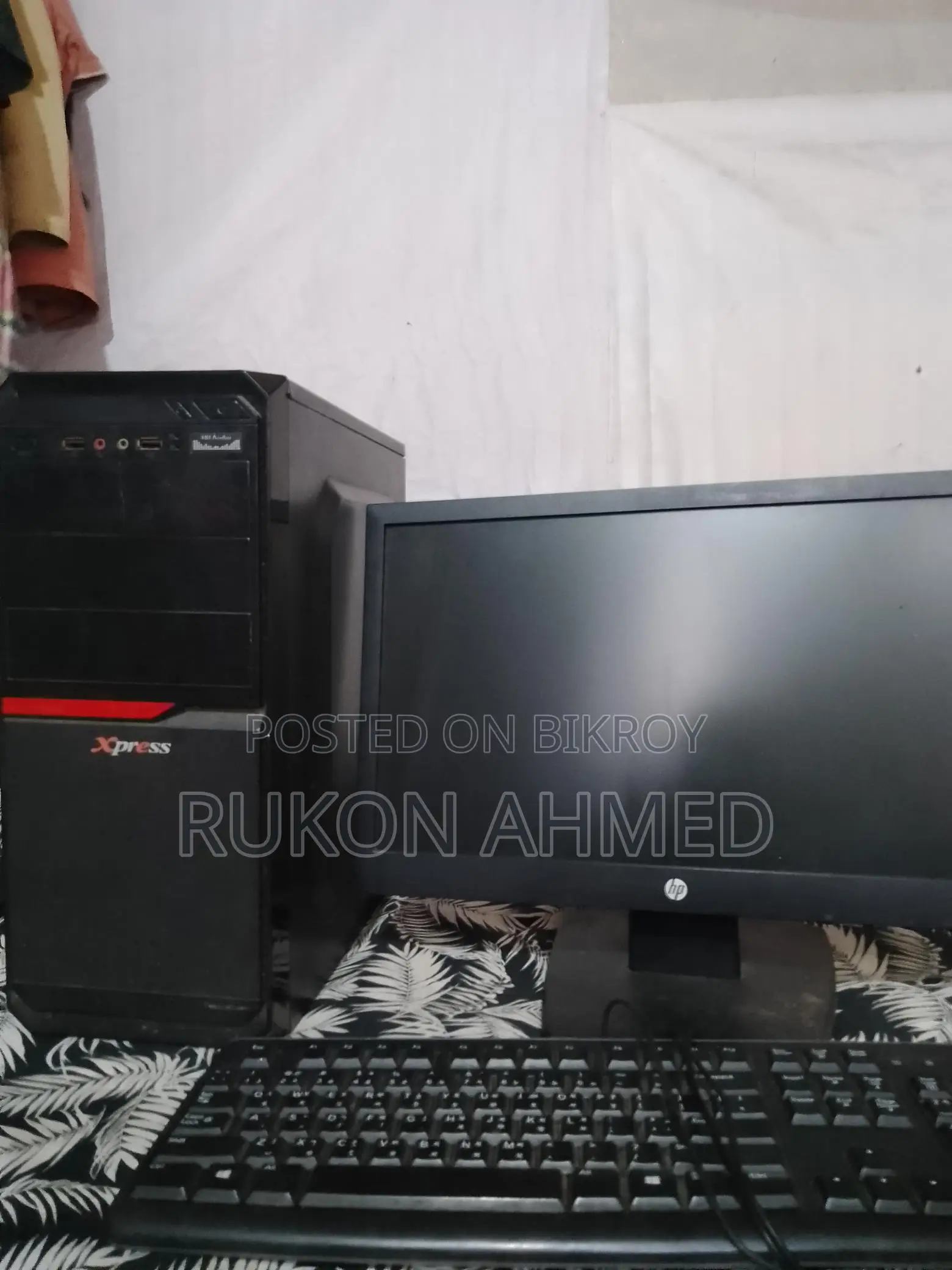 GIGABYTE 85, 4GB RAM, Core i3, 120GB SSD